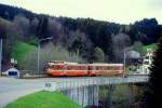 regionalzuge/301708/ab--tb-regionalzug-113-von AB / TB Regionalzug 113 von St.Gallen nach Trogen am 25.04.1993 auf Sglibachbrcke mit Triebwagen BDe 4/8 24

