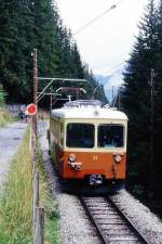 zuege/418594/blm---regionalzug-3753-von-gruetschalp BLM - Regionalzug 3753 von Grtschalp nach Mrren am 12.08.1994 Ausfahrt Mrren mit BDe 4/4 22 - Lklp 13 I
