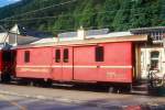 D 4035 II - Gepckwagen am 05.09.1996 in Poschiavo - Baujahr 1911 - SWS - Fahrzeuggewicht 9,00t - Zuladung 10,00t - LP 10,69m - zulssige Geschwindigkeit 65 km/h.