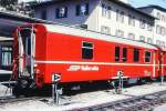 RhB - D 4225 - Gepckwagen am 31.3.1996 in St.Moritz - bernahme 15.04.1980 - SWS/SWP - Fahrzeuggewicht 14,00t - Zuladung 8,00t - LP 13,74m - zulssige Geschwindigkeit 90 km/h.- 2=16.09.1992 -