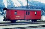 RhB - DZ 4036 - Gepckwagen mit Postabteil am 09.05.1994 in St.Moritz - Baujahr 1911 - SWS - Fahrzeuggewicht 9,00t - Zuladung 10,00t - LP 10,69m - zulssige Geschwindigkeit 65 km/h.- =12.08.1983 -
