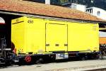 RhB - Lb-v 7864 am 13.10.1999 in Davos Platz - Container-Tragwagen 2-achsig mit Post-Container - Baujahr 1963 - JMR - Gewicht 5,69t - Ladegewicht 14,00/17,00t -  zulssige Geschwindigkeit 14t/80