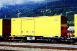 Guterwagen/341994/rhb---lb-v-7865-am-20061999 RhB - Lb-v 7865 am 20.06.1999 in Landquart - Container-Tragwagen 2-achsig mit Post-Container - Baujahr 1963 - JMR - Gewicht 5,63t - Ladegewicht 14,00/17,00t -  zulssige Geschwindigkeit 14t/80 17t/60 km/h - LP 9,14m - 3=20.04.1999 2=21.05.2008 - Lebenslauf: ex K 5056 - 1969 Gb 5056 - 11/1998 ausr. - 20.04.1999 Lb-v 7865 - 17.07.2006 Lb 7865
