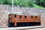 RhB - Ge 4/6 353 am 22.06.1989 in Filisur - Elektrische Streckenstangenlokomotive - bernahme 24.07.1914 - SLM2433/MFO/RhB - 588 KW - Gewicht 59,00t - LP 11,10m - zulssige Geschwindigkeit 55 km/h -