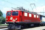 Lokomotiven/433144/rhb---ge-44-i-604 RhB - Ge 4/4 I 604 'CALANDA' am 11.05.1994 in Untervaz - STRECKEN-LOKOMOTIVE - bernahme 23.08.1947 - SLM3923/MFO/BBC - 1184 KW - Gewicht 48,00t - LP 12,10m - zulssige Geschwindigkeit 80 km/h - 3=28.08.1991 - RhB Logo in deutsch - Hinweis: noch mit Scherenpantografen
