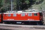 Lokomotiven/433233/rhb---ge-44-i-605 RhB - Ge 4/4 I 605 'SILVRETTA' am 10.05.1992 in Filisur - STRECKEN-LOKOMOTIVE - bernahme 12.03.1953 - SLM4080/MFO/BBC - 1184 KW - Gewicht 48,00t - LP 12,10m - zulssige Geschwindigkeit 80 km/h - 3=21.11.1988 - Logo RhB in rtoromanisch - noch mit Scherenpantografen

