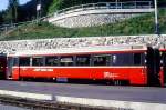 RhB - B 2491 am 15.05.1994 in Tiefwencastel - 2.Klasse verkrzter Einheitspersonenwagen (Typ IV) fr Bernin-Express mit braunen Fensterband  - bernahme 29.09.1992 - SWA - Fahrzeuggewicht 17,00t -