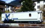 RhB - WS 3901 am 23.10.1998 in Klosters - Ausstellungswagen 4-achsig - Baujahr 1913 - SWS - Gewicht 17,00t - Zuladung 7,00t - LP 14,43m - zulssige Geschwindigkeit 60 km/h - 2=12.05.1989 -