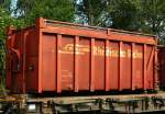Container und Mulden/310322/rhb---y-11827-am-13072013 RhB - Y 11827 am 13.07.2013 in Untervaz - Kehrichtmulde - bernahme 15.11.2000 - Gewicht 3,85t - Die Serie besteht aus 18 Kehricht-Mulden mit den Nummern 11811 bis 11828
