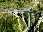 RhB - GLACIER-EXPRESS 911 von Davos Platz nach Zermatt am 15.07.2013 auf Landwasser-Viadukt mit E-Lok Ge 4//4 I 603 - Bp - Bp - Bp - WR - Ap - Ap  
