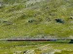 RhB - Bernina-Express 973 von St.Moritz nach Tirano am 14.07.2013 bei Alp Arlas mit Triebwagen ABe 4/4 III 51 - ABe 4/4 III 52 - Ap 1292 - Api 1304 - Bps 2512 - Bp 2525 -Bp 2502 - Bp 2526  